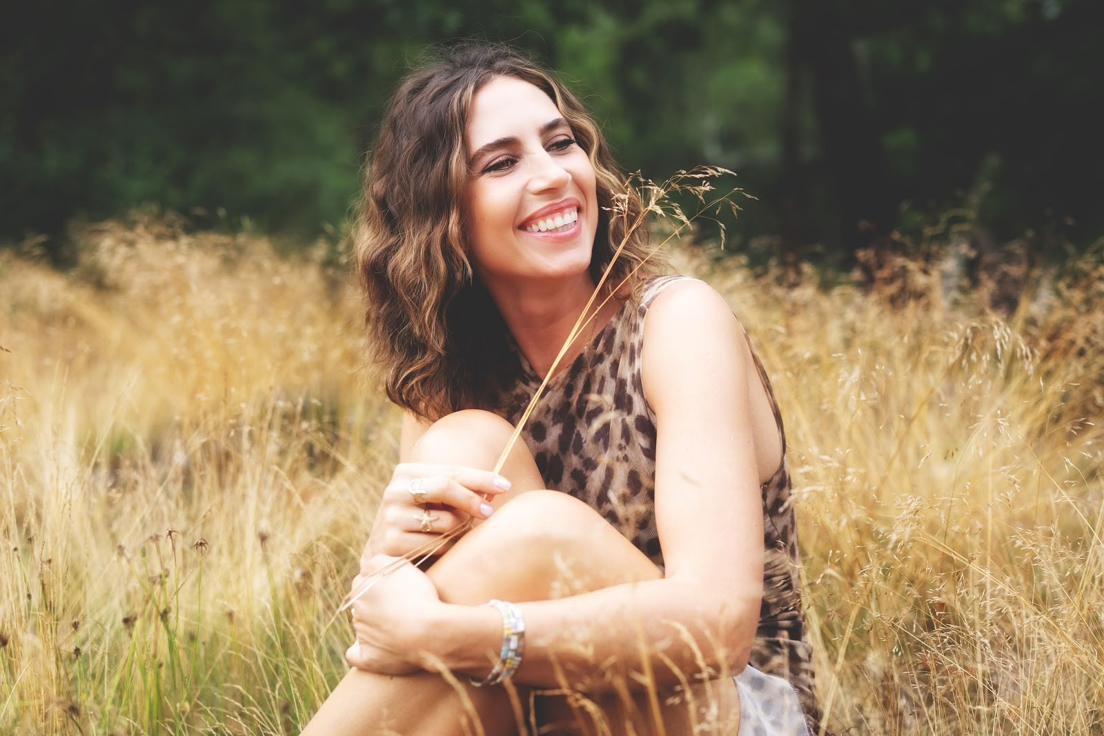 Julie LiT, professeure de yoga | coach de vie | retraites
