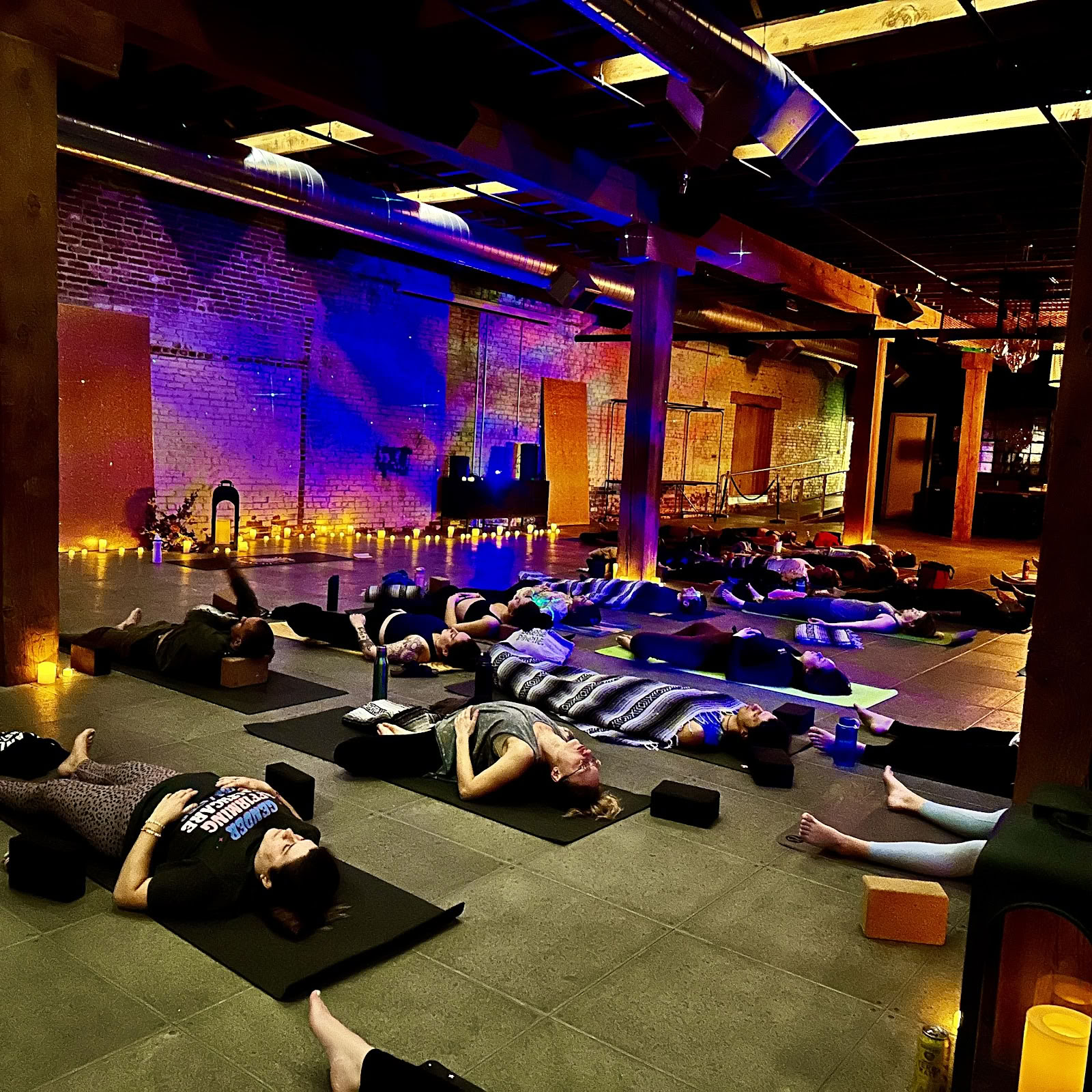 Denver - Yoga social