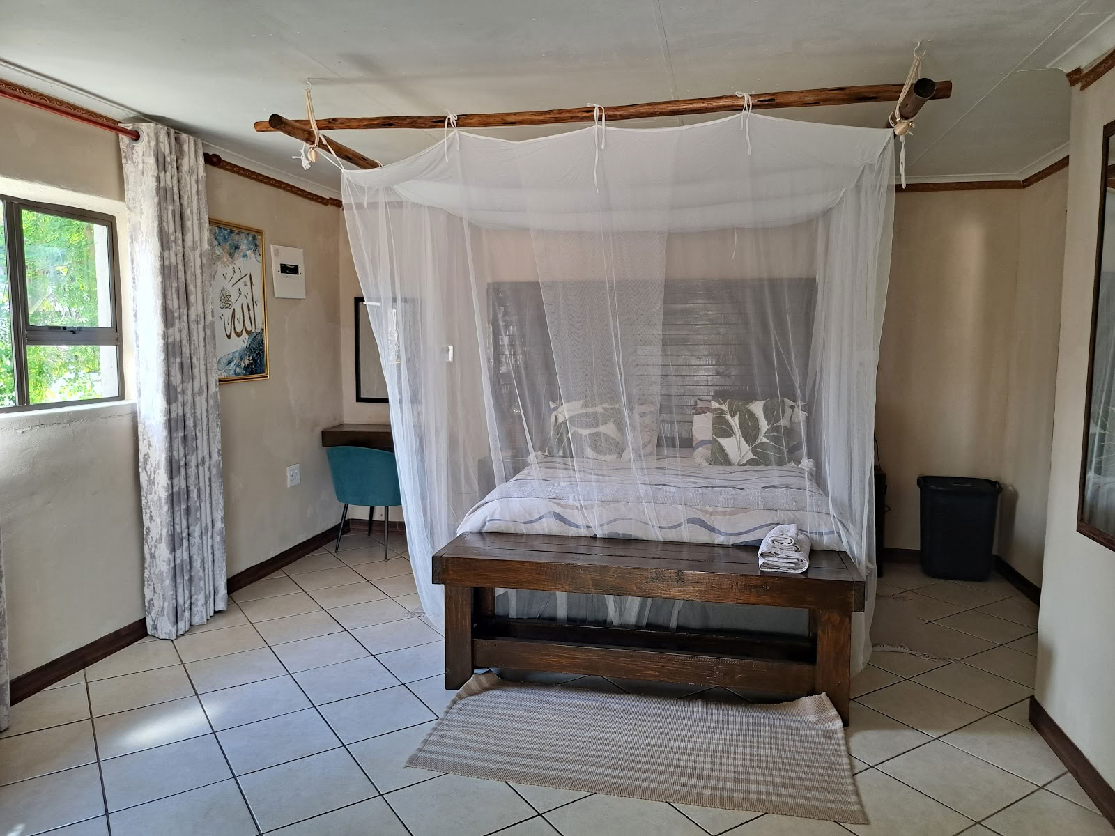 Lodge Lifestyle Hambana