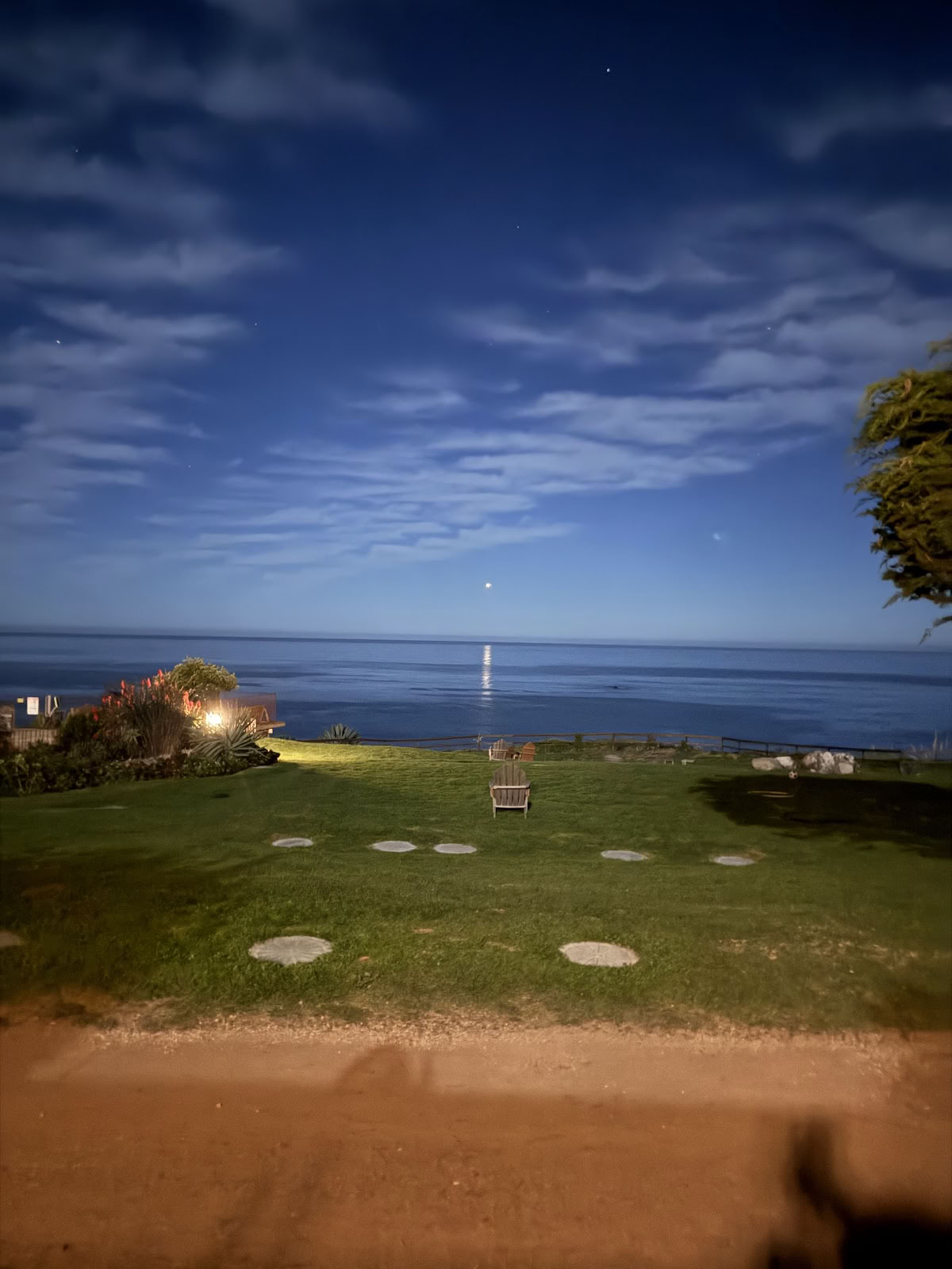 Les Bains, Esalen