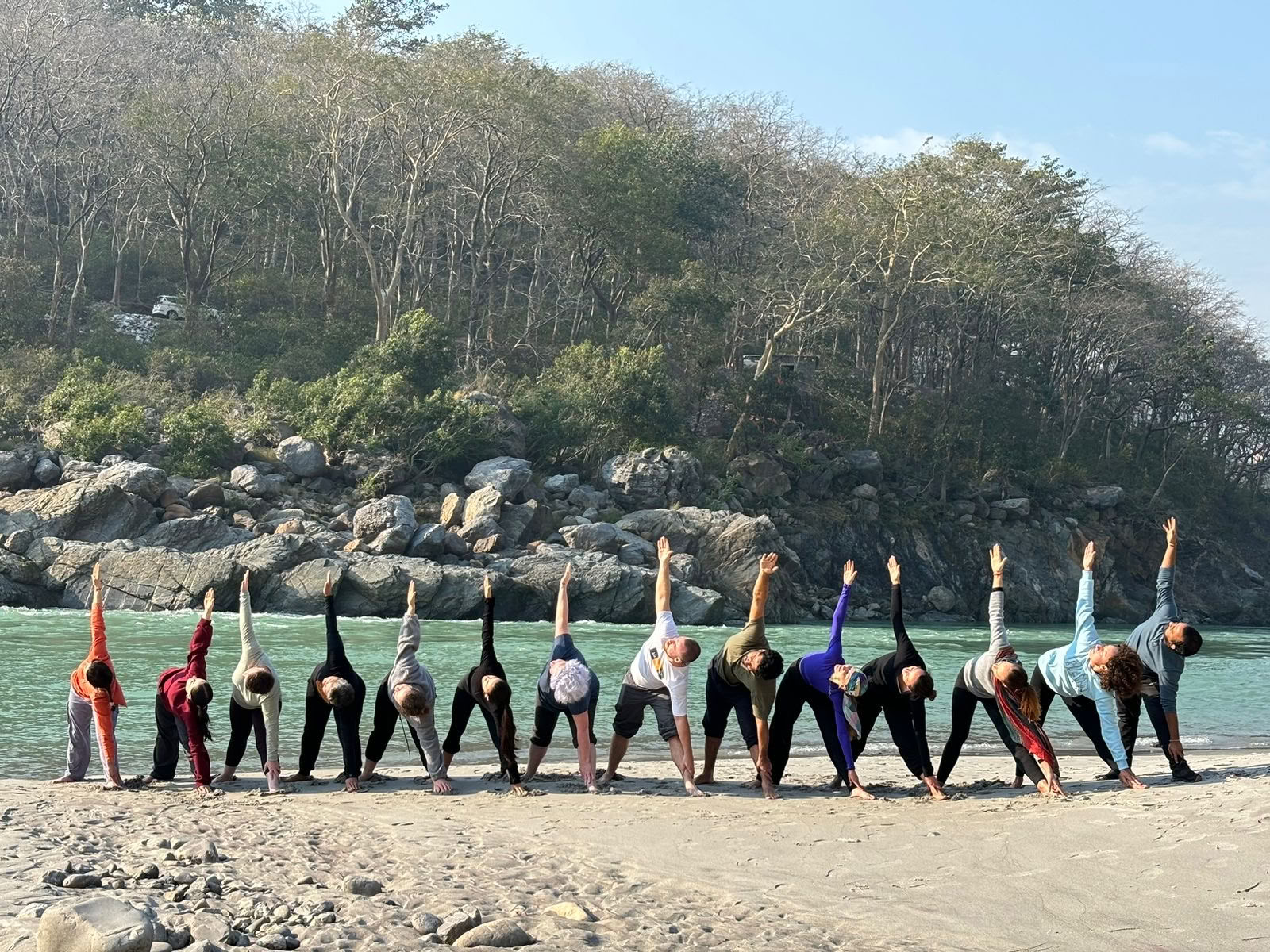Jiva Yoga Academy - formation de professeur de yoga de 200 heures et 300 heures à Rishikesh, en Inde