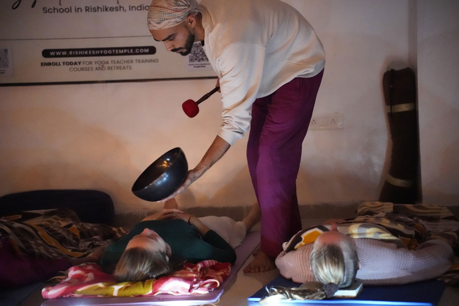 Kaivalyam Yoga School - Formation de professeurs de yoga à Rishikesh
