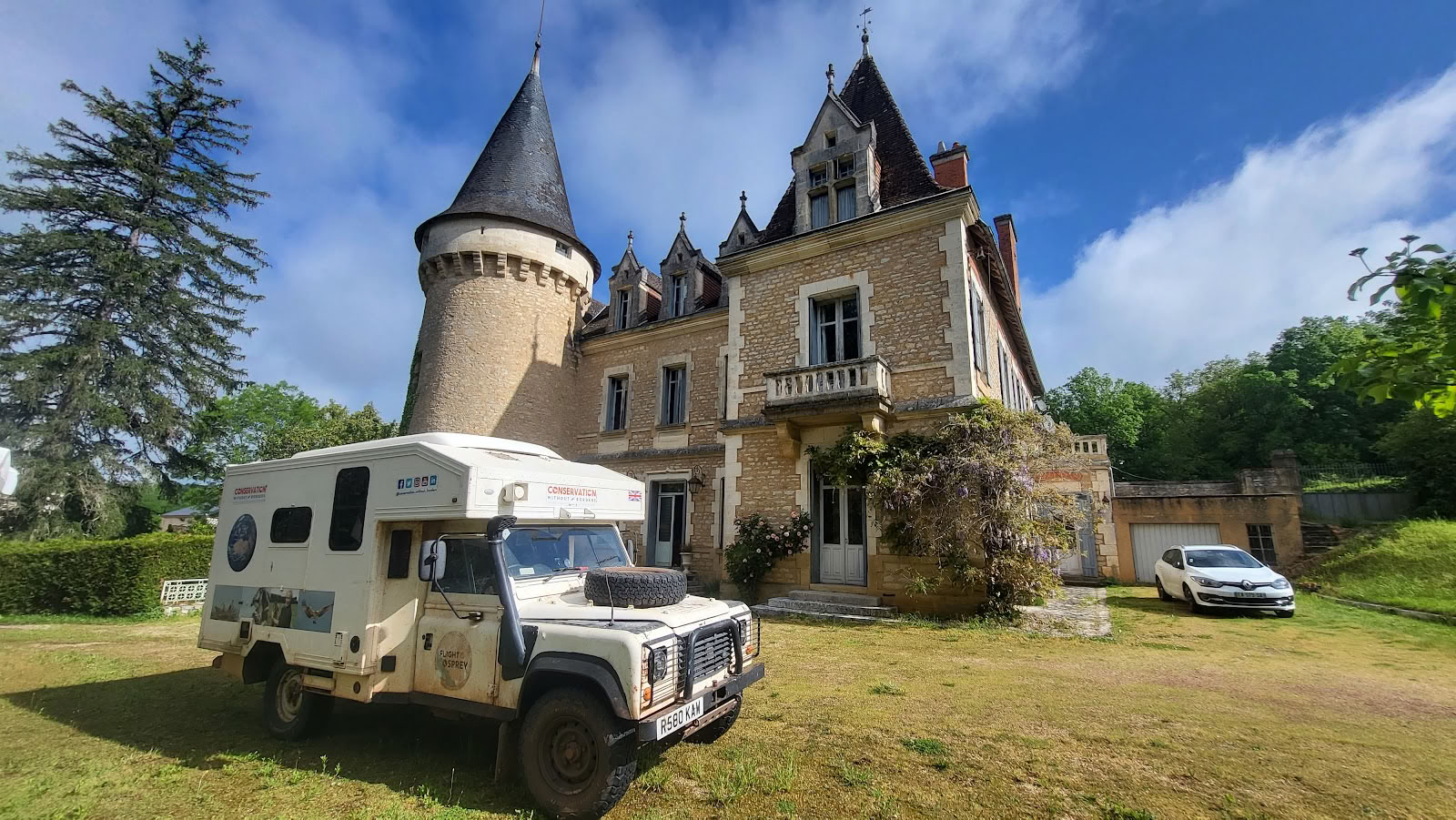 Château de Saint-Germain-des-Prés | Manoir et Créateur