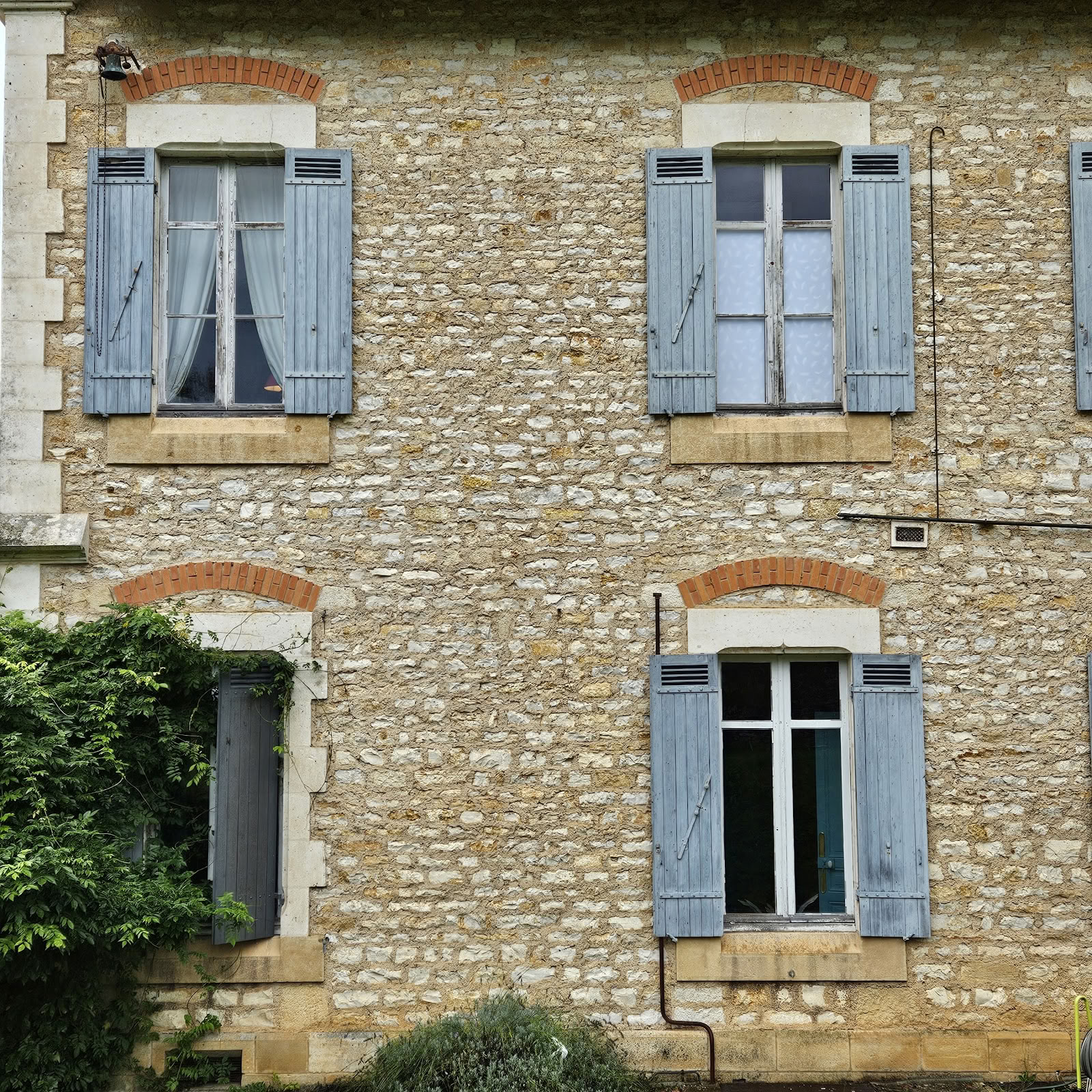 Château de Saint-Germain-des-Prés | Manoir et Créateur