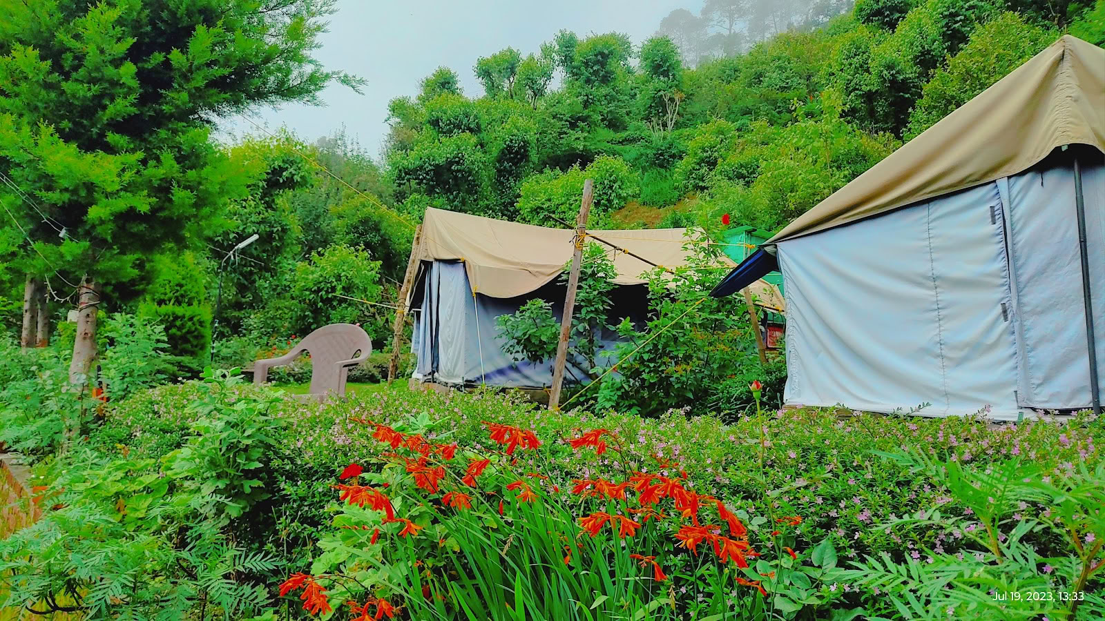 Campement des puissants Himalayas