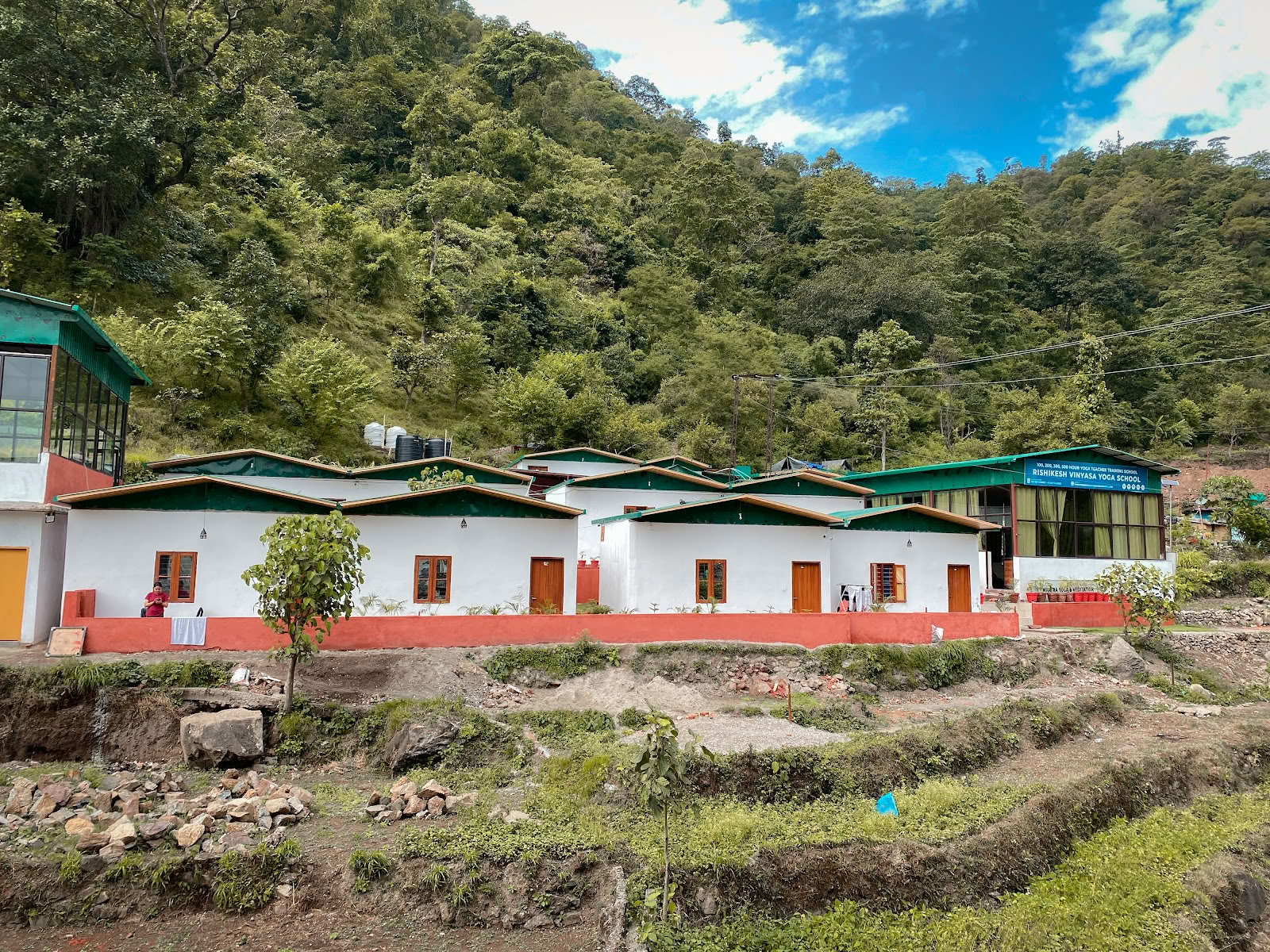 École de yoga Vinyasa de Rishikesh - formation de professeurs de yoga à Rishikesh, Inde