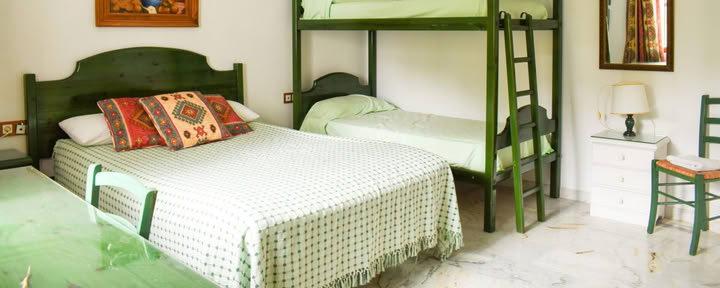 Chambre double avec salle de bains privative