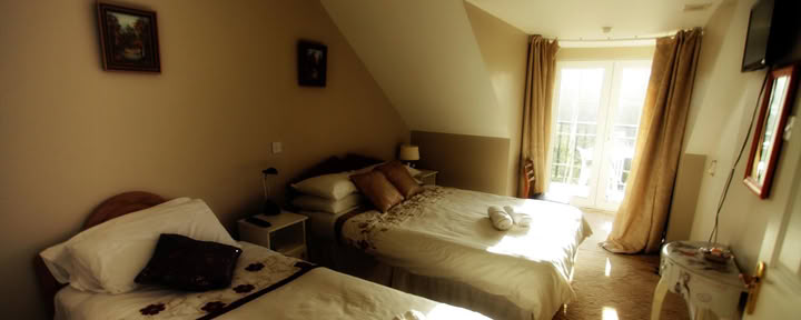 Trois chambres avec salle de bains privative