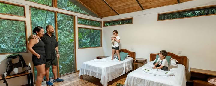 Suite familiale au bord du ruisseau